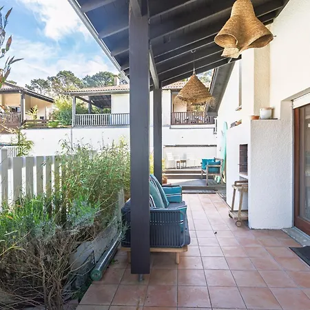 Charmante Maison Avec Piscine *